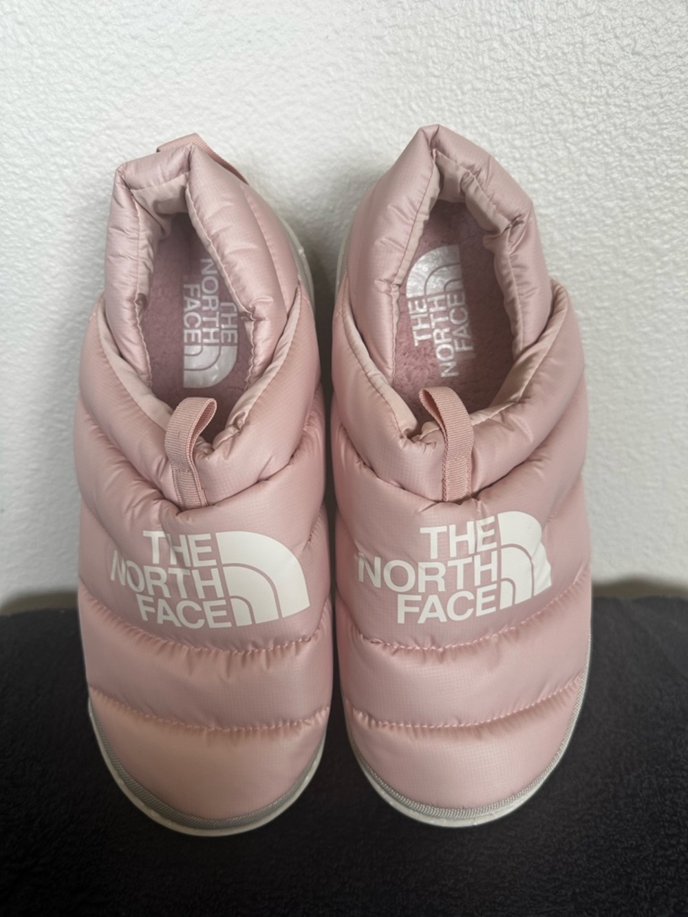 New•The North Face Kids Women’s Nuptse Mule. Wms. Sz. 10. Pink Moss/Sandstone.